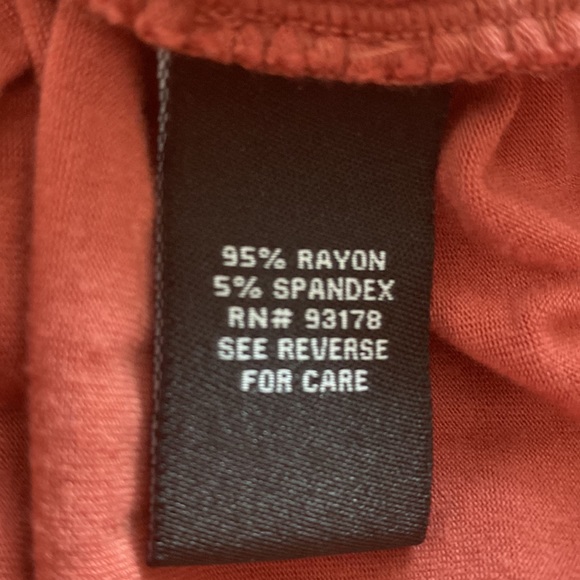 CLOSET CLEANOUT --   3 / $20 DEAL ON THIS ITEM - Picture 6 of 6